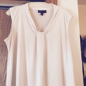 Dana Buchman  XL ivory colored sleeveless blouse