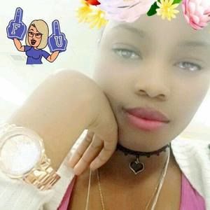 Meet your Posher, Christie