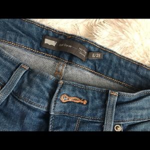 Levis Pant size 6