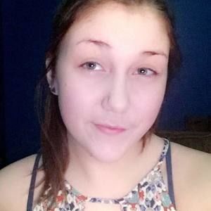 Meet your Posher, Ebony