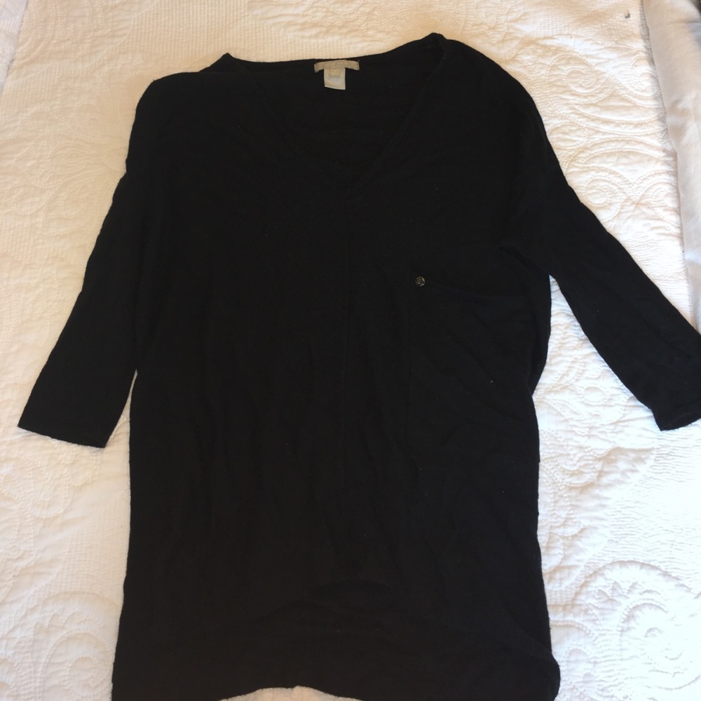 Black V neck sweater with pocket