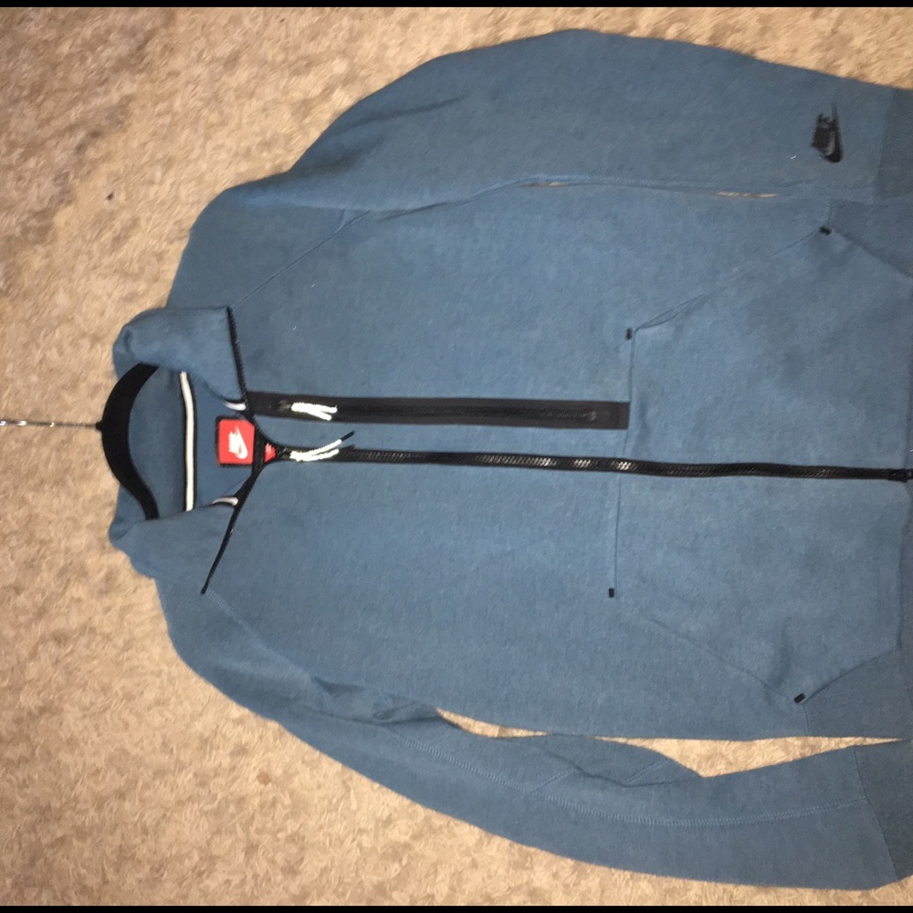 Nike jacket - Picture 5 of 6