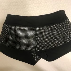 lululemon speed shorts