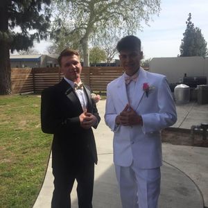 Meet your Posher, Isaac