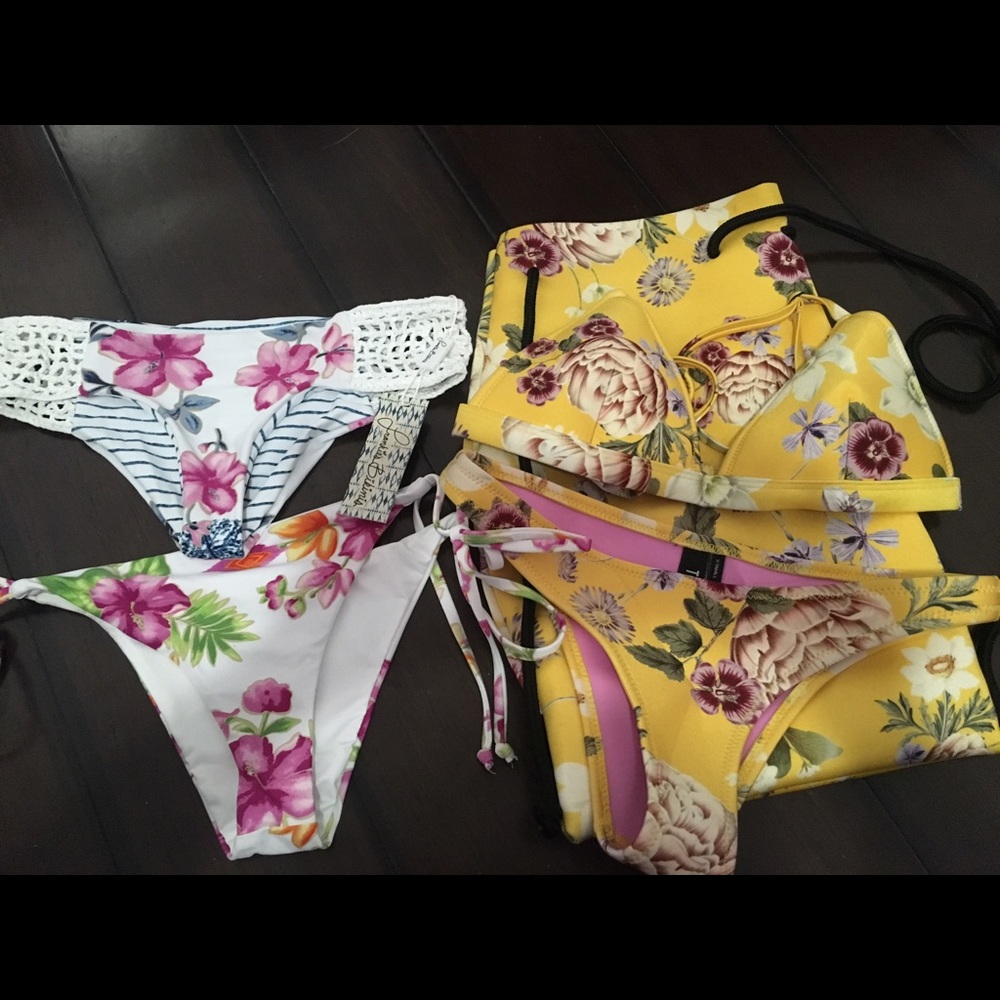 2 floral Frankies bikini bottoms