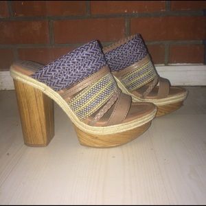 Wooden Platform Lucky Brand Heels