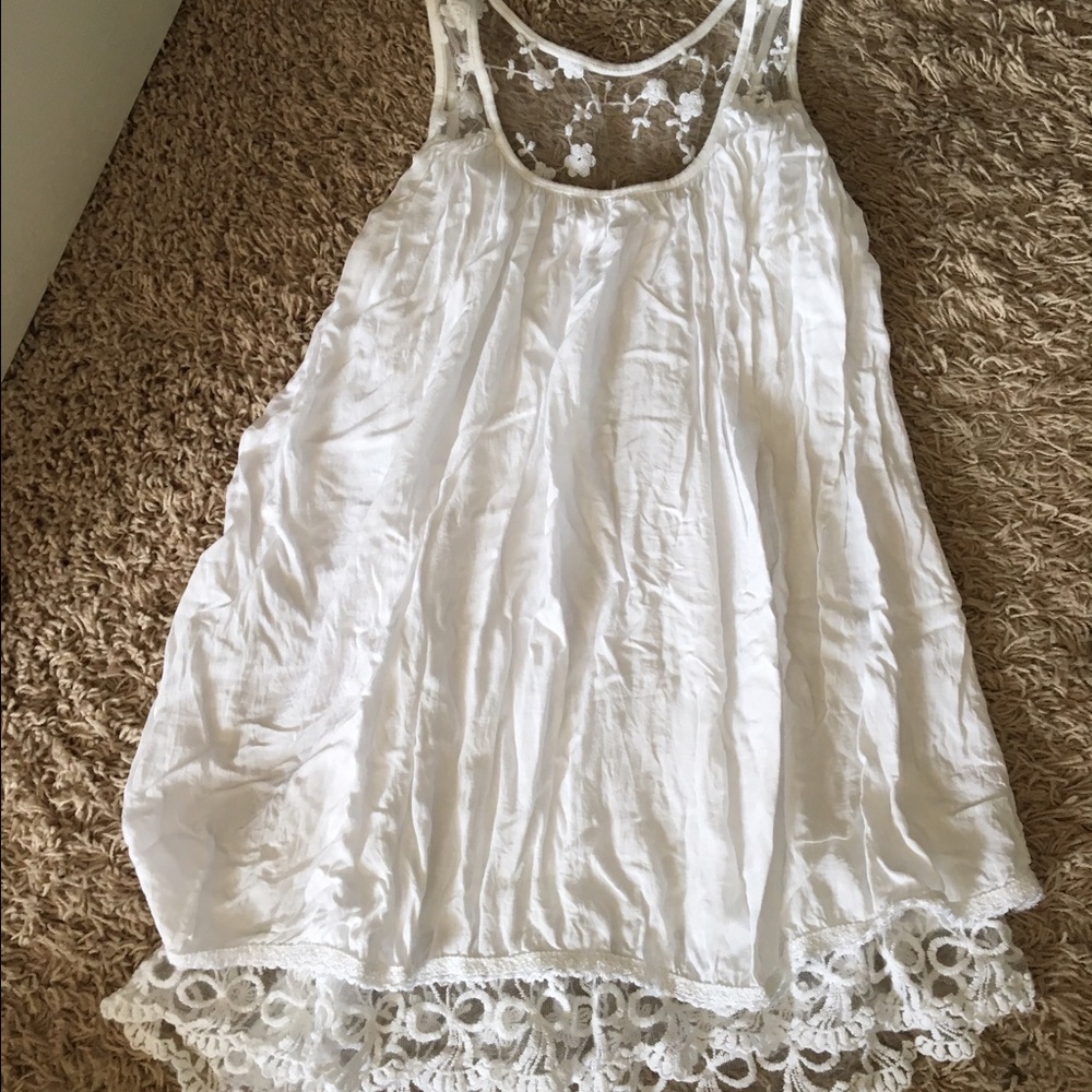 Flowy White Top