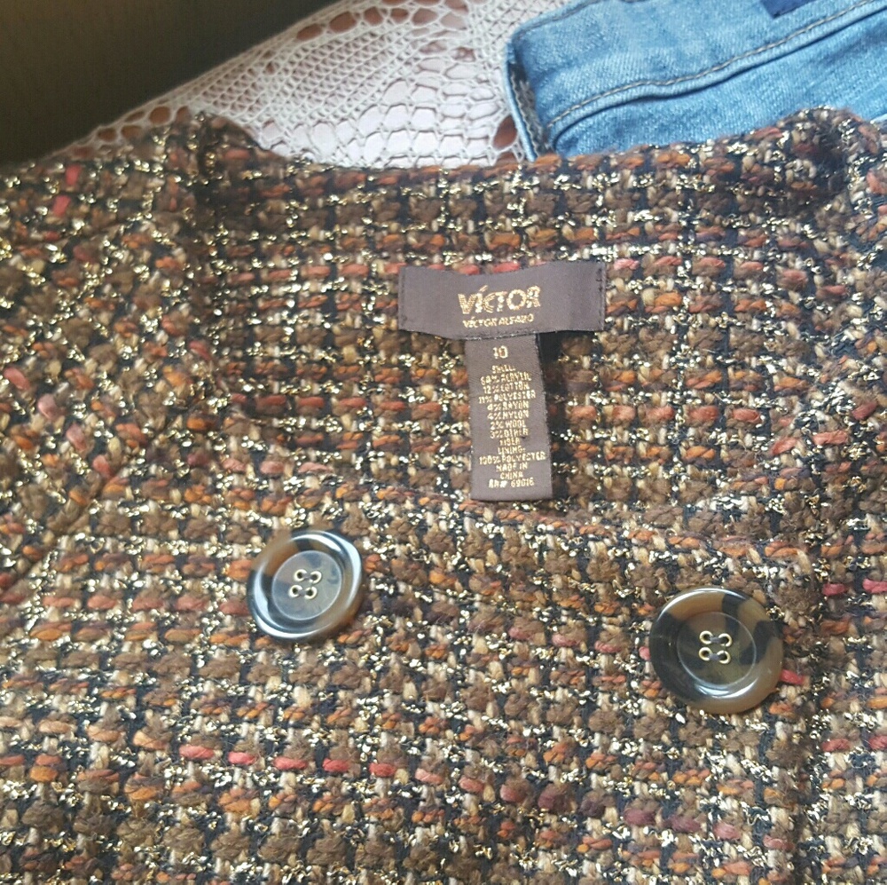 Victor Alfaro gold metallic thread tweed jacket - Picture 2 of 5