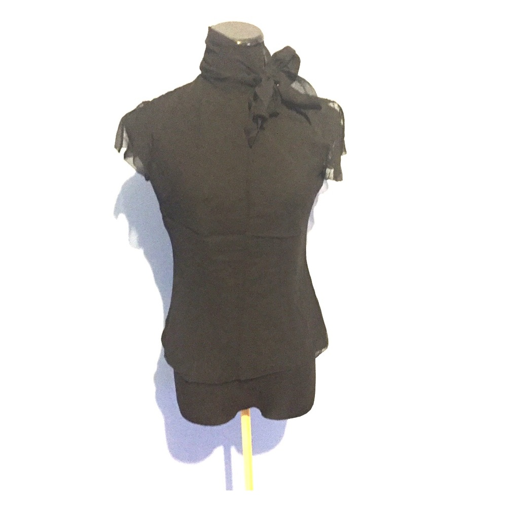 Banana Republic Blouse - Small