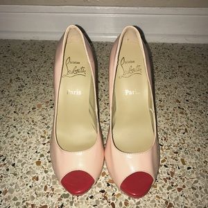 Christian Louboutin Heels💕