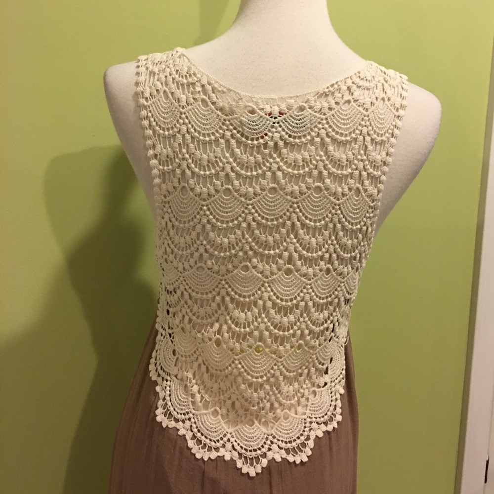 Forever 21 crocheted back brown maxi dress
