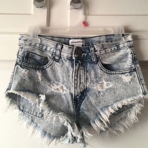 XS Light Wash Distressed Denim Shorts
