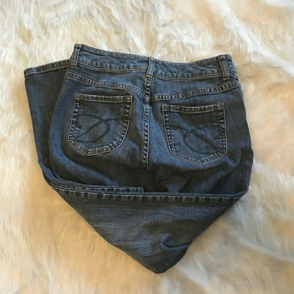  Chico's Platinum Jeans - Picture 2 of 5