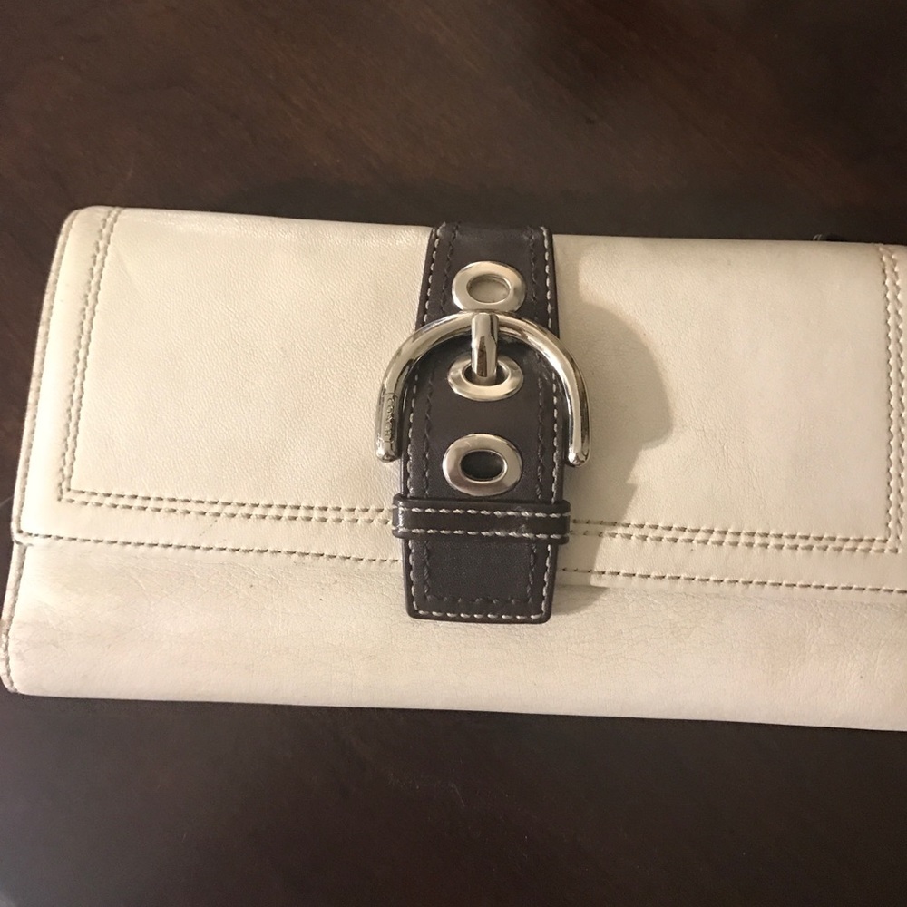 Coach wallet