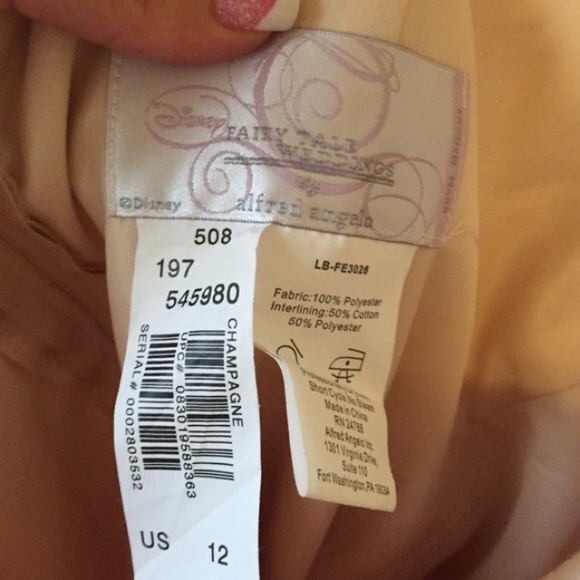 Stunning one shoulder nude bridesmaid dress. - Picture 3 of 3