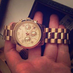Michael kors watch