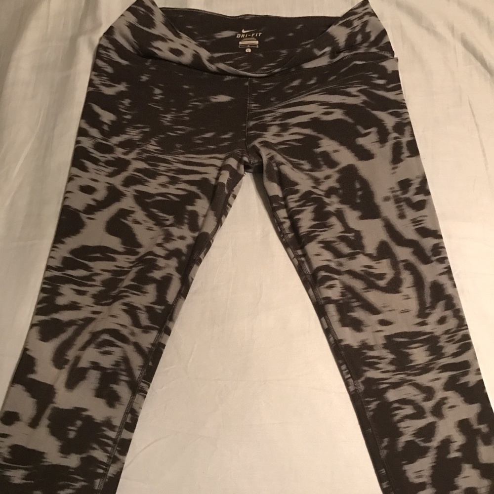 Nike Workout Capris