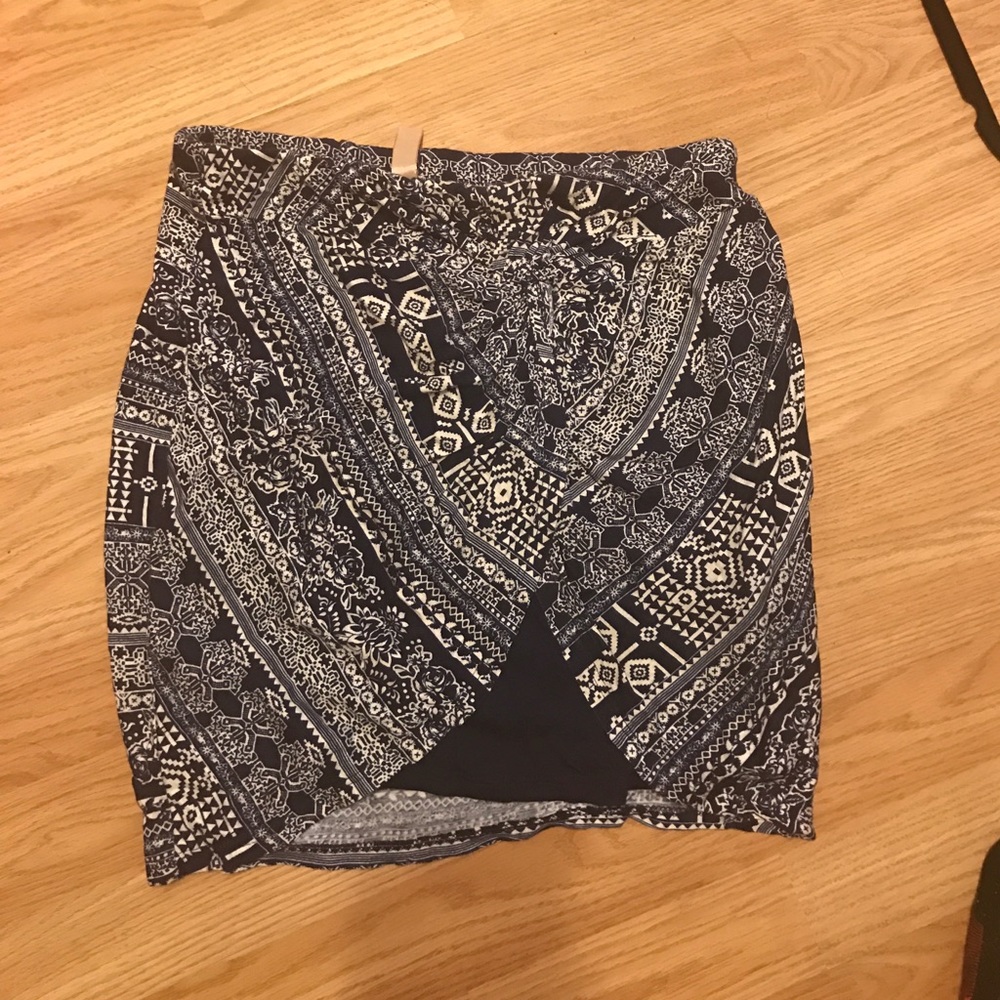 Aztec fitted blue skirt