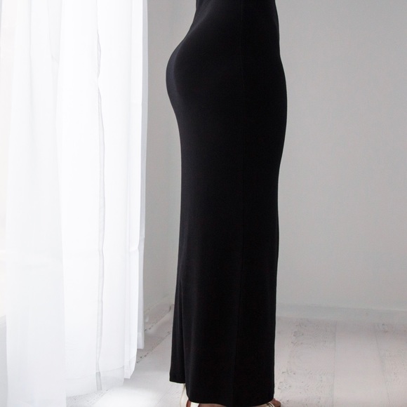 SoldOut11thStreet - Picture 3 of 5