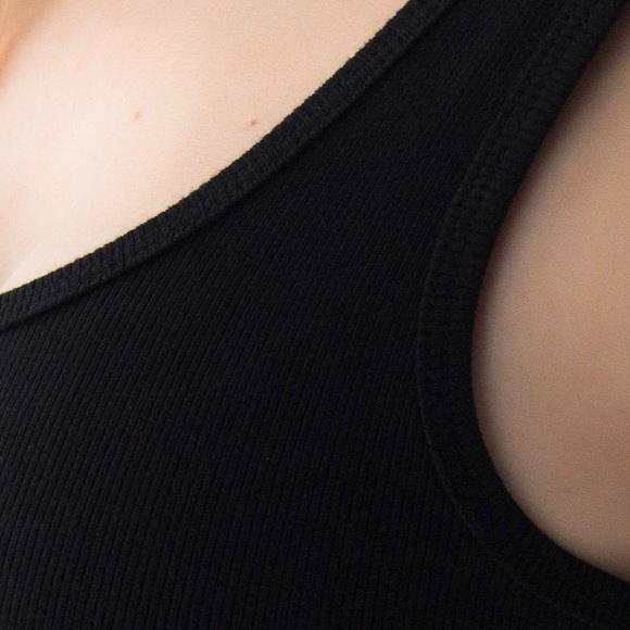 SoldOut11thStreet - Picture 5 of 5