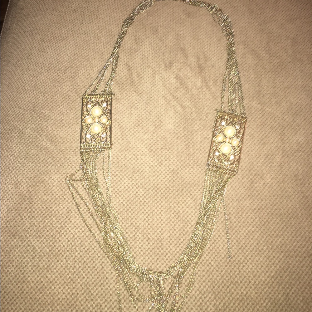Forever 21 necklace.