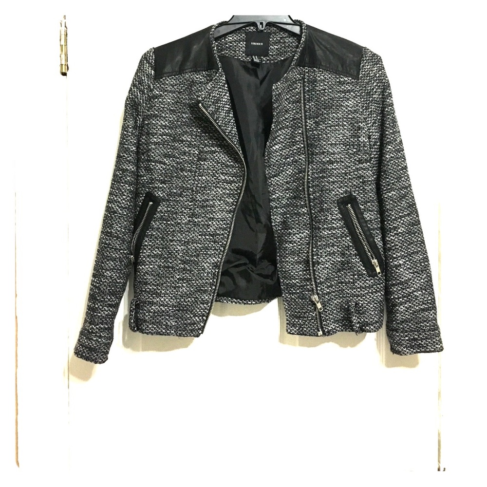 Short Cross-Body Black Mod Coat With Zippers