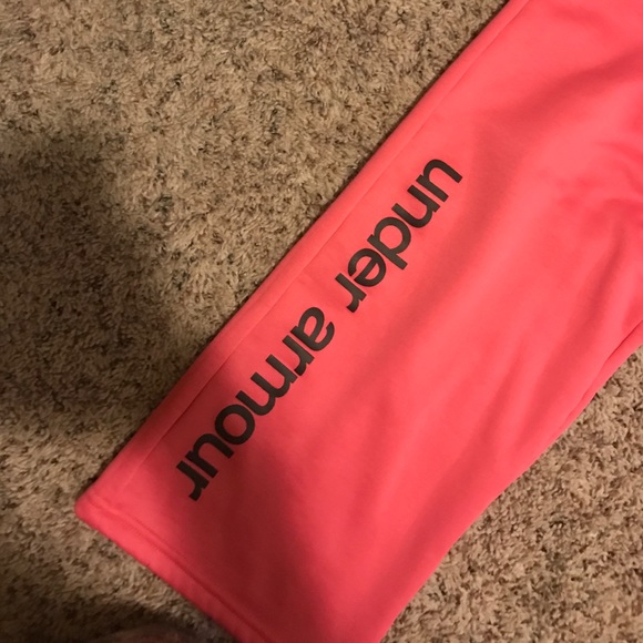 Under armor sweat pants - Picture 2 of 3