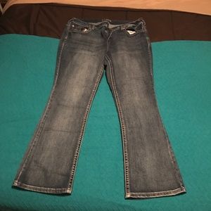 Women's Plus Jeans