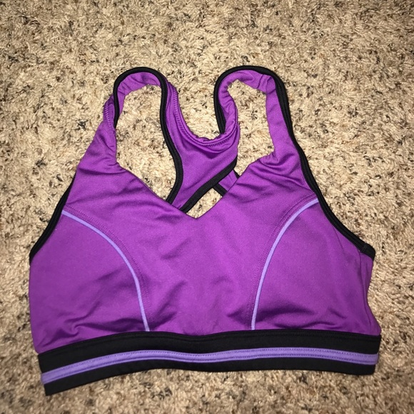 Sports bra - Picture 1 of 2