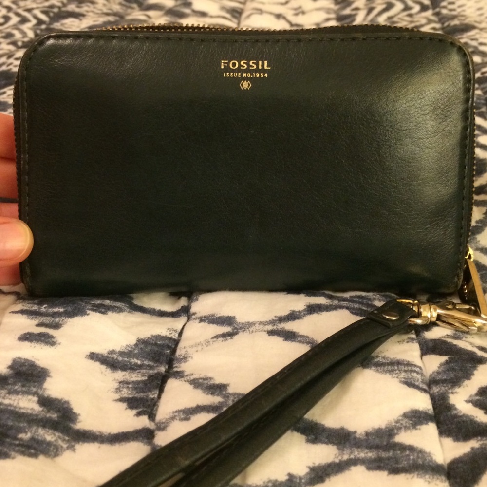 Navy Fossil Wallet