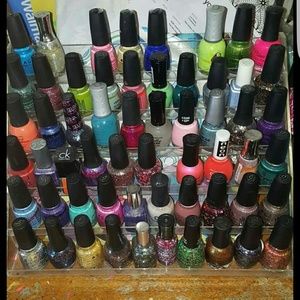 Used nail polishes. All more then half full!!!!