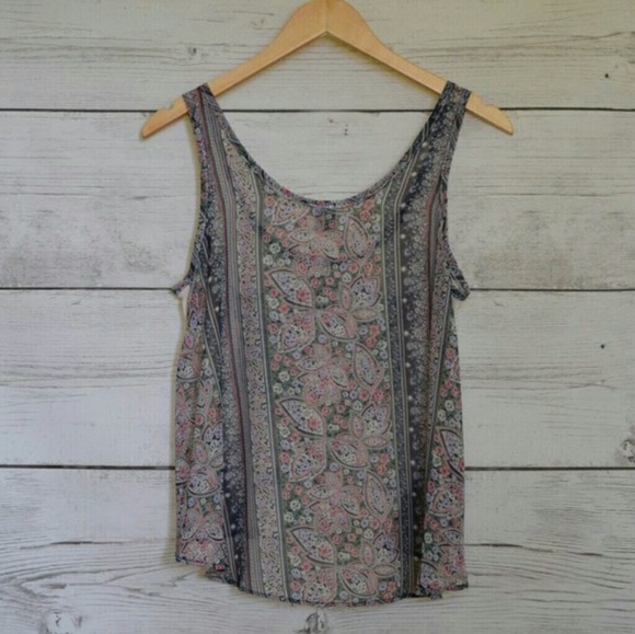 🌹Floral Bull Skull Tank🌹 - Picture 2 of 2