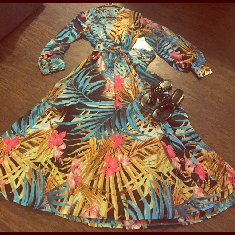 Long flowy dress or beach cover up!