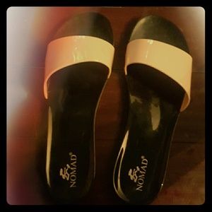 Nude Taffy Slip-ons, Sz 10 new 2017