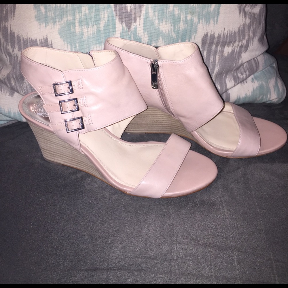 Vince Camuto Napa Wedges - Size 9.5