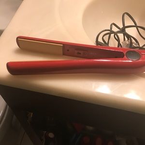 Chi hair straightener works great