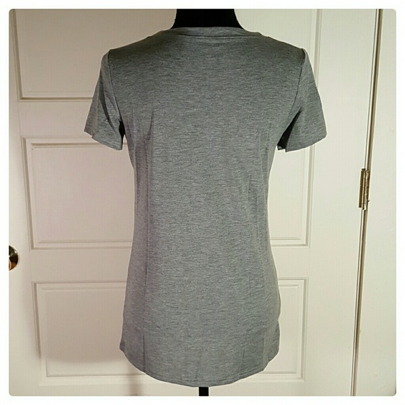 🎈ONE LEFT SIZE SMALL🎈Graphic T Shirt NWOT - Picture 4 of 4