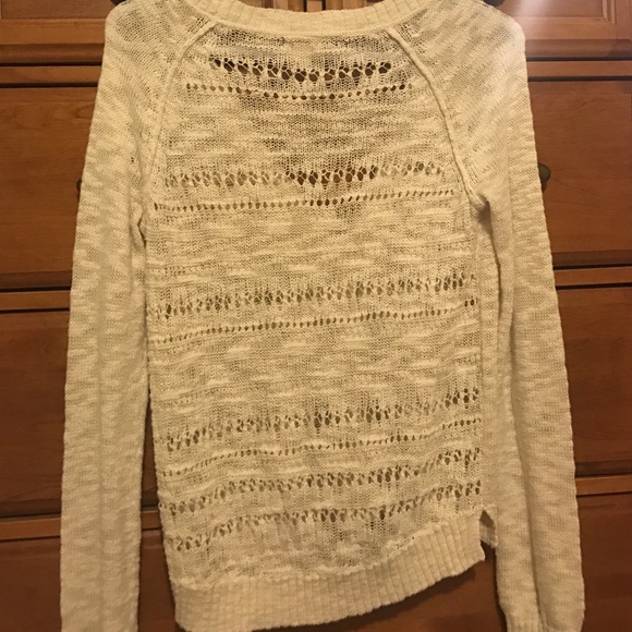 Mossimo cream sweater - Picture 2 of 3