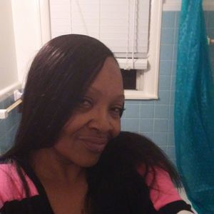 Meet your Posher, Connie