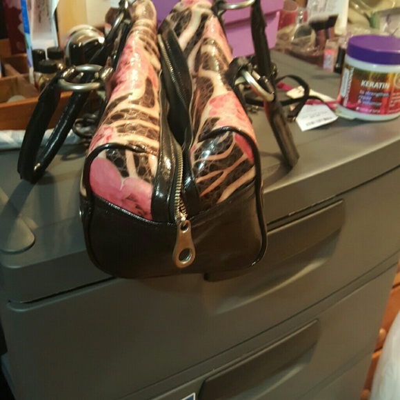 Bag - Picture 2 of 3