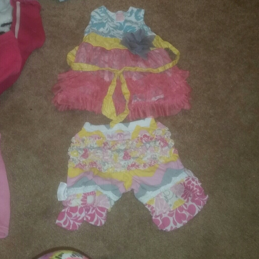 Baby girl outfit 12-18 months