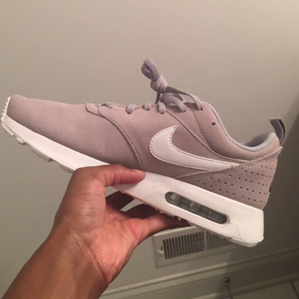 Nike Air Max Tavas