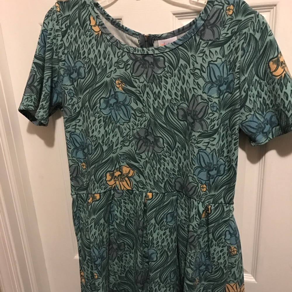 Lularoe Amelia Damaged size XL