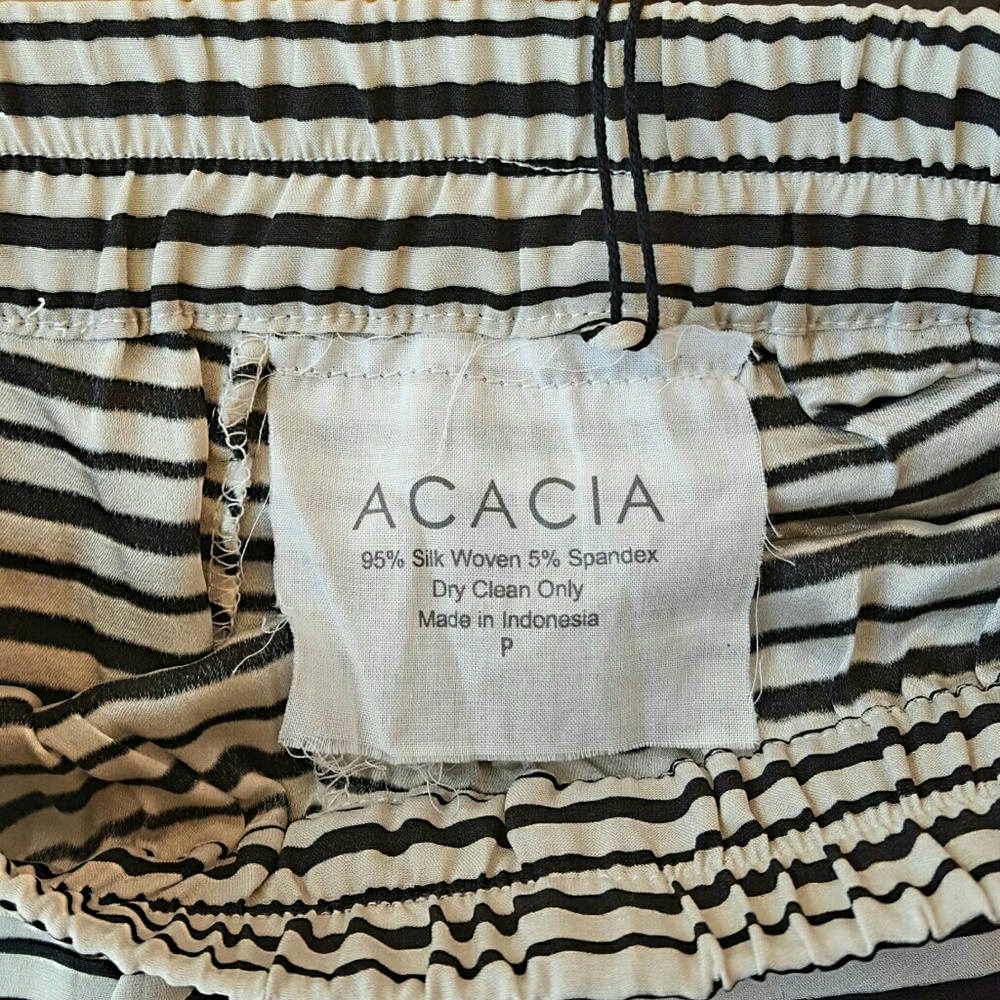 acacia • makaha silk shorts - Picture 3 of 5