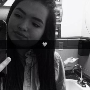 Meet your Posher, Natalia