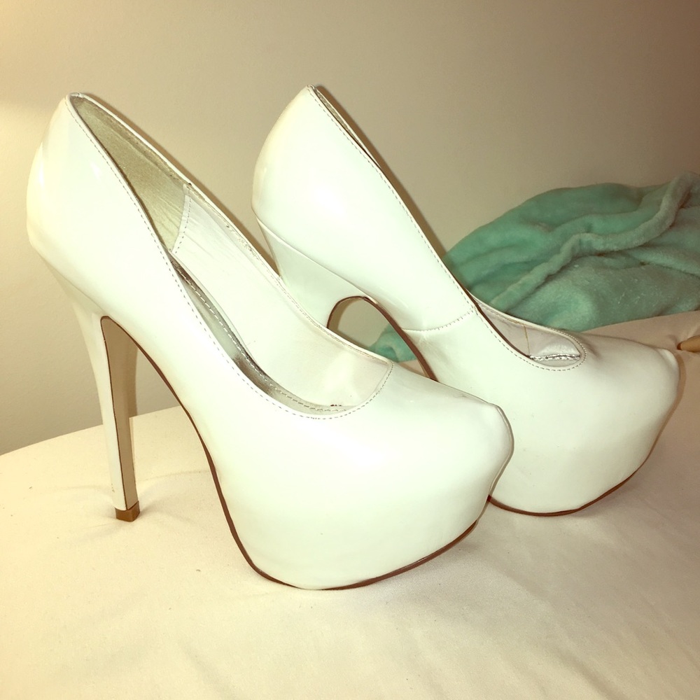 White Leather (fake) Platform Heels