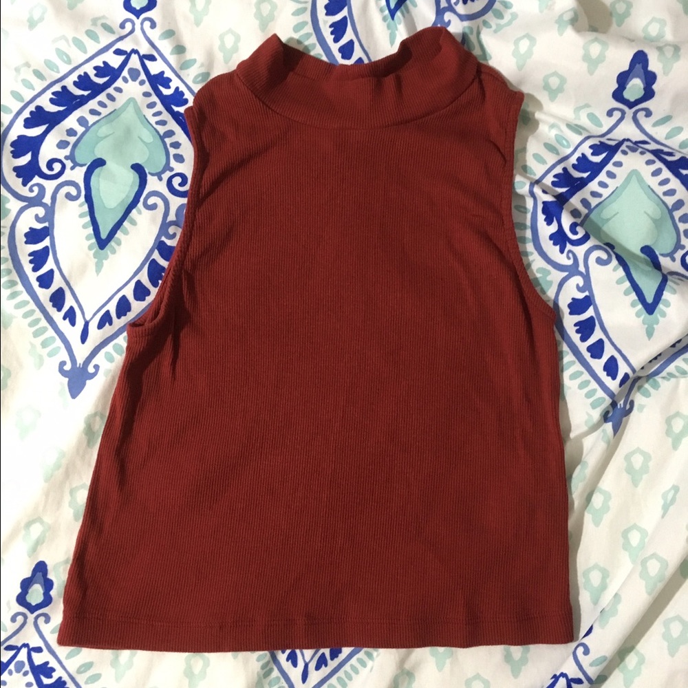 H&M Sleeveless Shirt