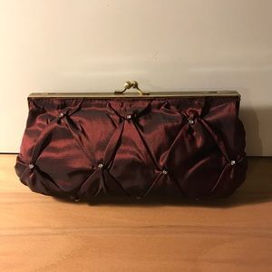 Satin clutch with crystals