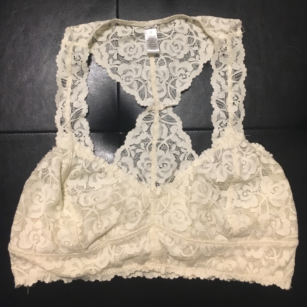 Bralette - Picture 2 of 3