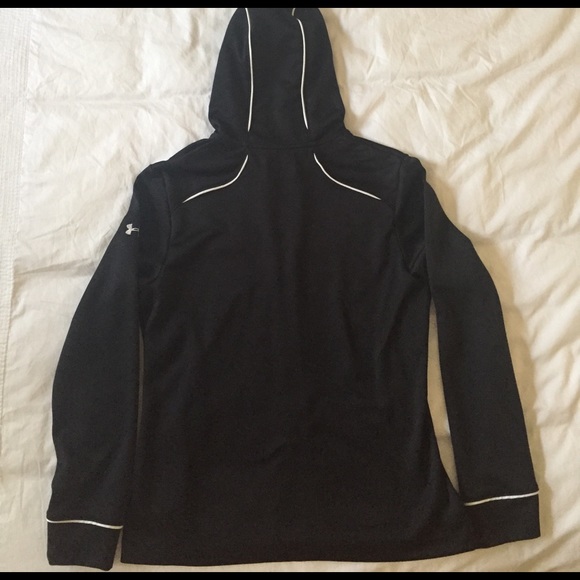 Four Seasons Las Vegas Under Armour Hoodie - Picture 4 of 6